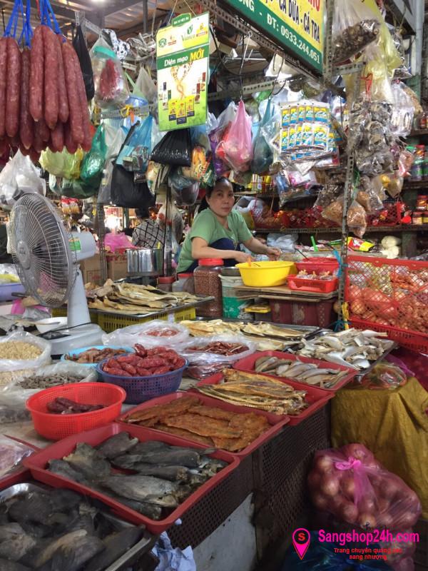 Cần bán lại 2 sạp đôi cho ai có nhu cầu buôn bán trong chợ Phước Long, quận 7.