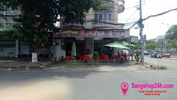 Sang nhanh quán cafe mặt tiền đường, nằm khu dân cư đông đúc.