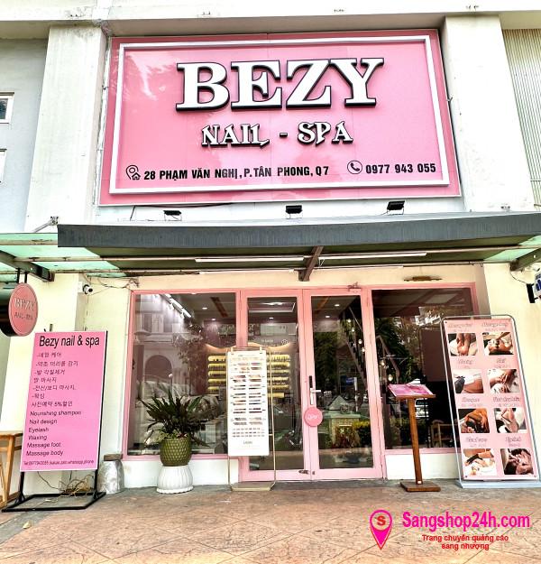 Sang Nhượng Tiệm Nail Spa Mặt Tiền Phú Mỹ Hưng Quận 7