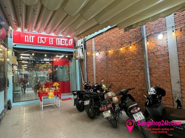 Sang Nhượng Quán Mì Bò Ở Trung Tâm Quận 7