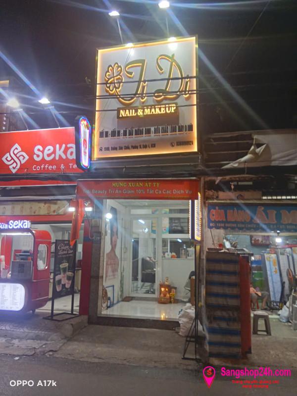SANG NHƯỢNG TIỆM NAIL – SALON – GỘI Ở QUẬN 4
