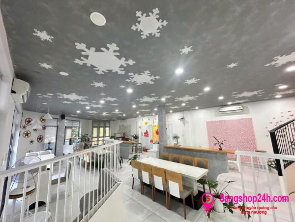 Sang quán cafe