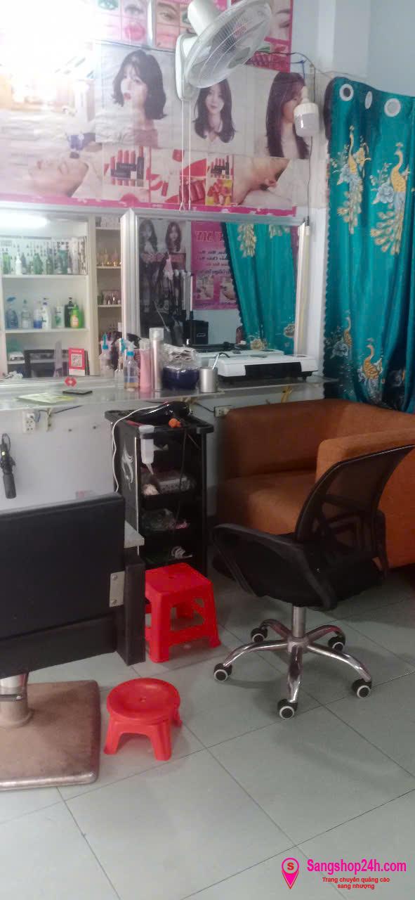 Sang tiệm tóc - nail