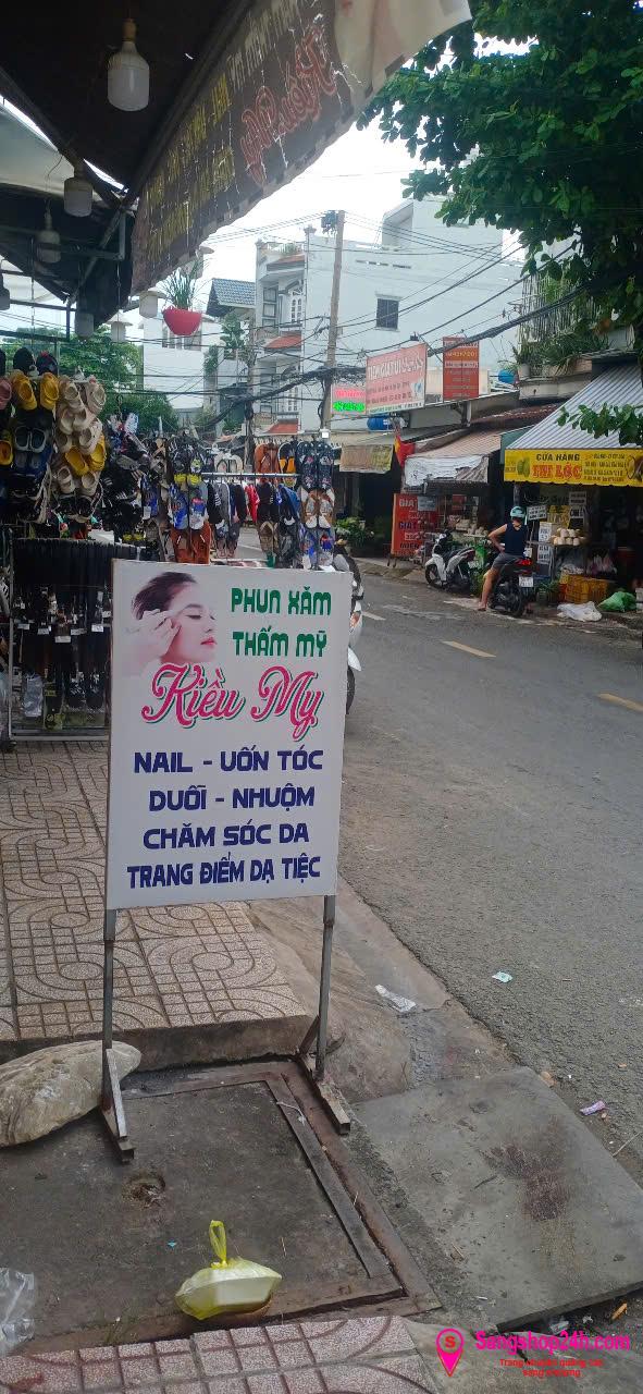 Sang tiệm tóc - nail