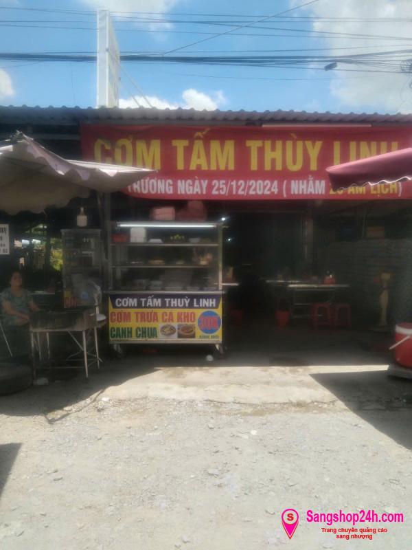 Sang quán cơm