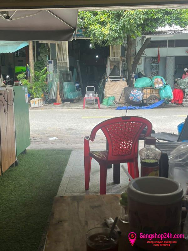 Sang quán cafe