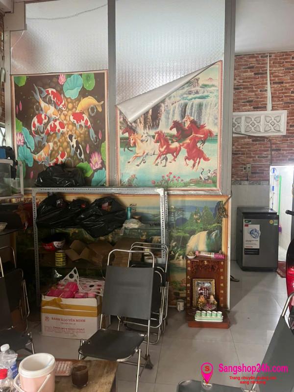 Sang quán cafe