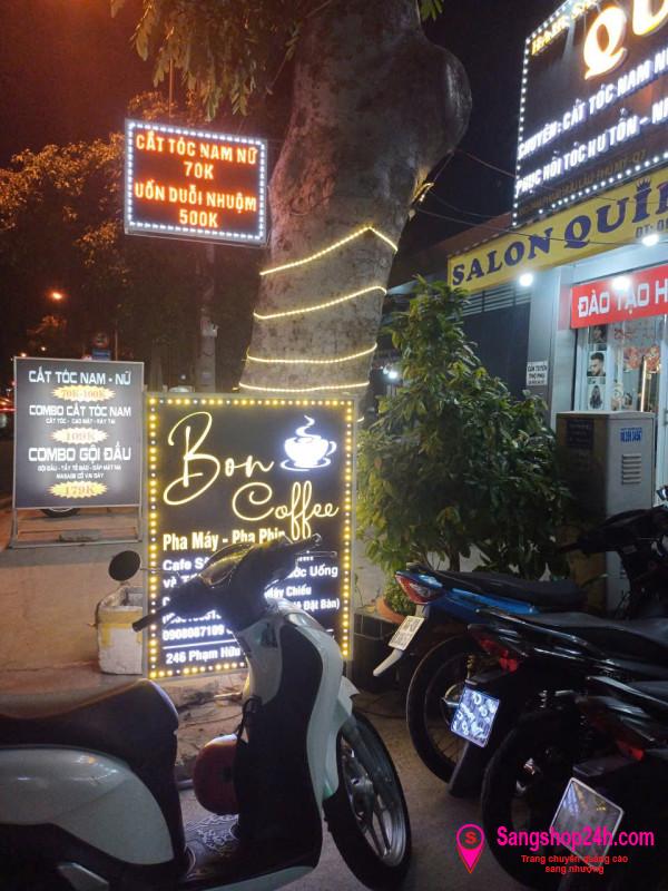 Sang quán cafe