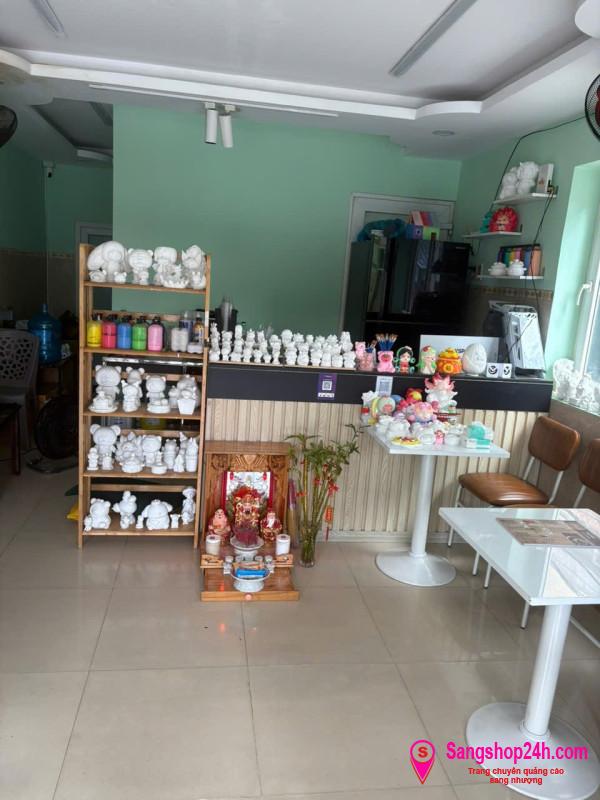 Sang quán cafe