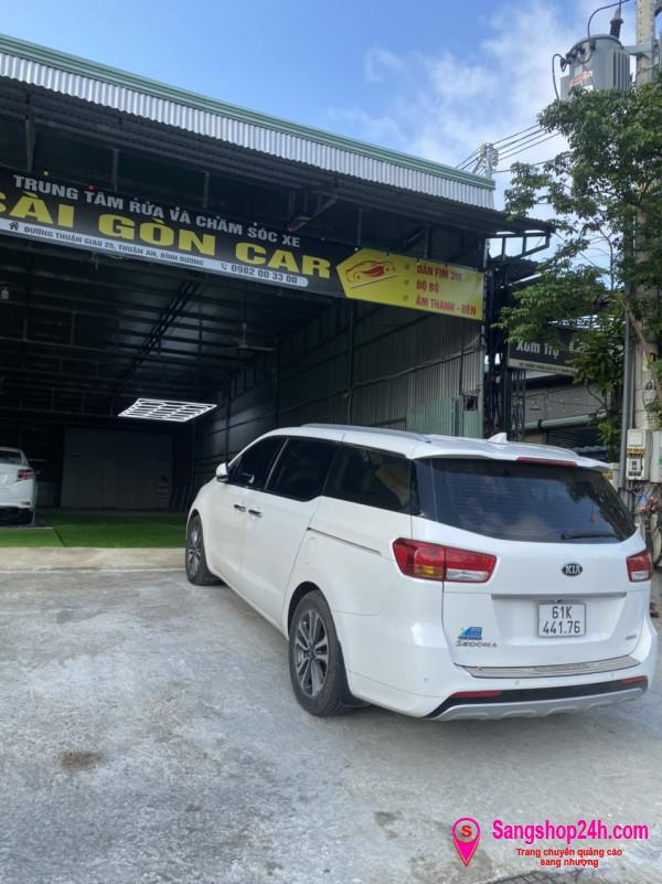 Sang tiệm rửa - sửa xe