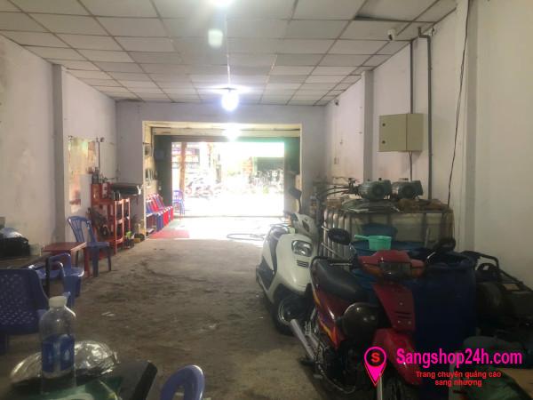 Sang tiệm rửa - sửa xe