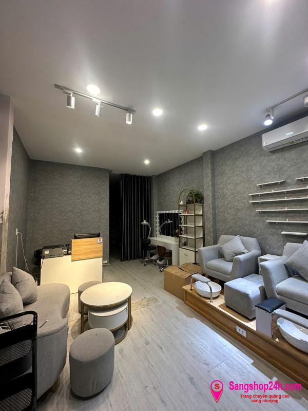 Sang nhượng spa