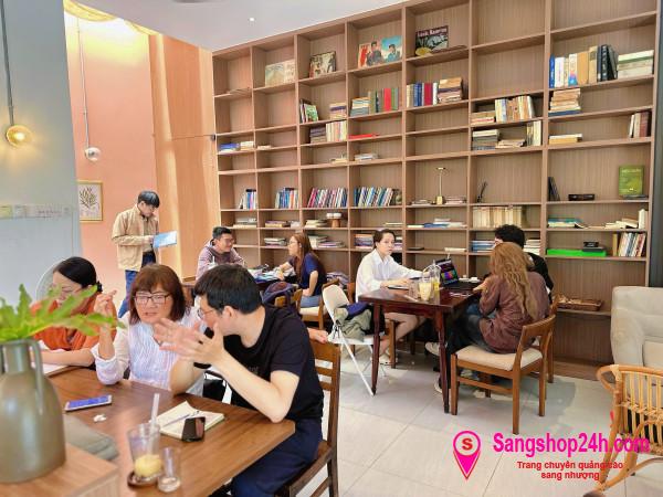 Sang quán cafe