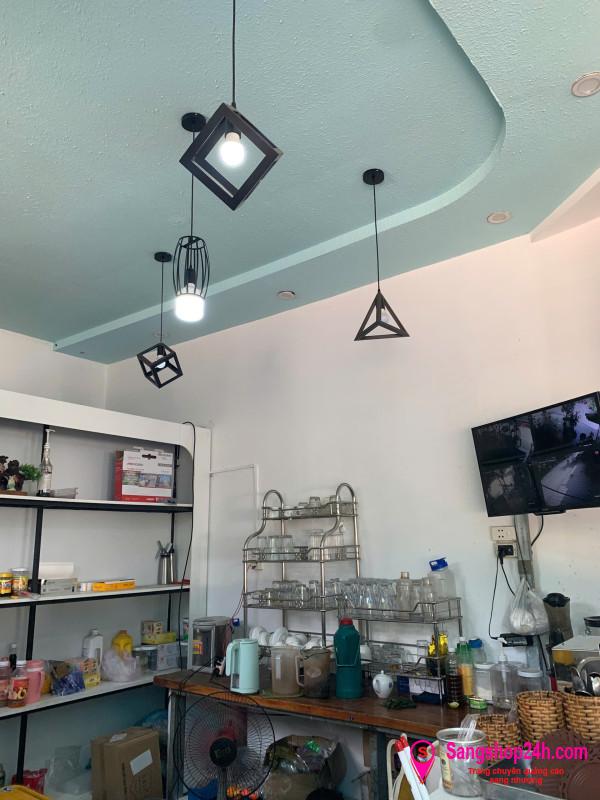 Sang quán cafe