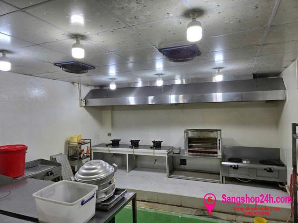 Sang Nhượng Xưởng Bếp Công Nghiệp Ở Quận 8