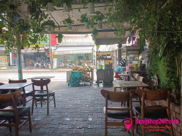 Sang quán cafe
