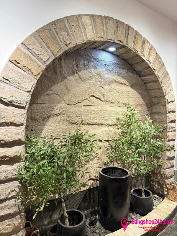 Sang nhượng spa