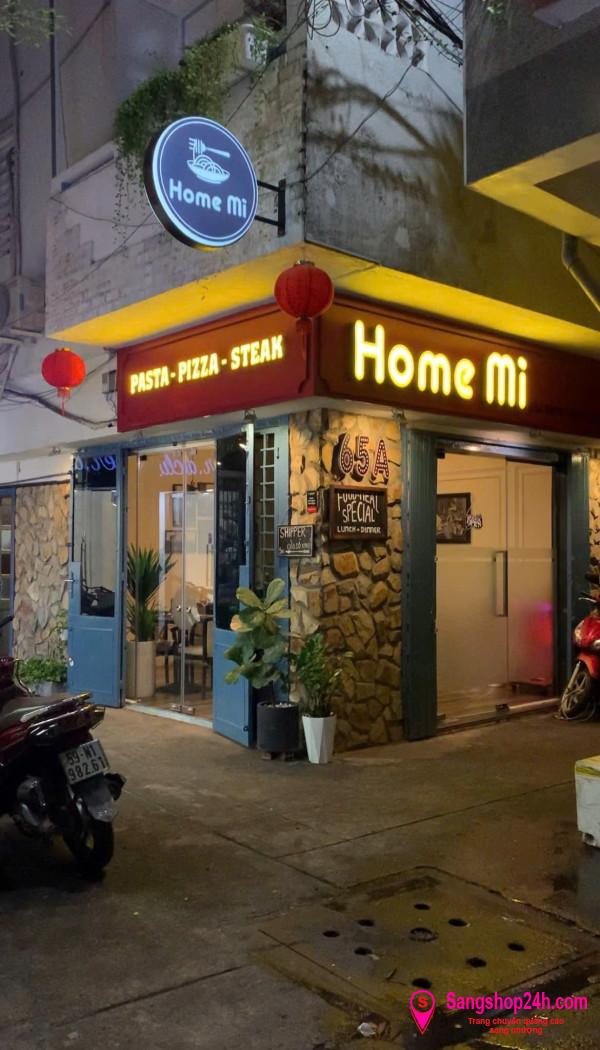 Sang Nhượng Thương Hiệu Nhà Hàng Âu Tại Quận 1