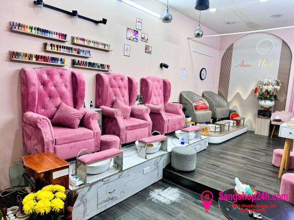 Sang tiệm tóc - nail