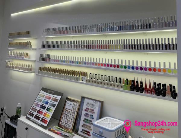 Sang tiệm tóc - nail