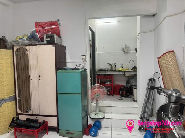 Sang nhượng cửa hàng