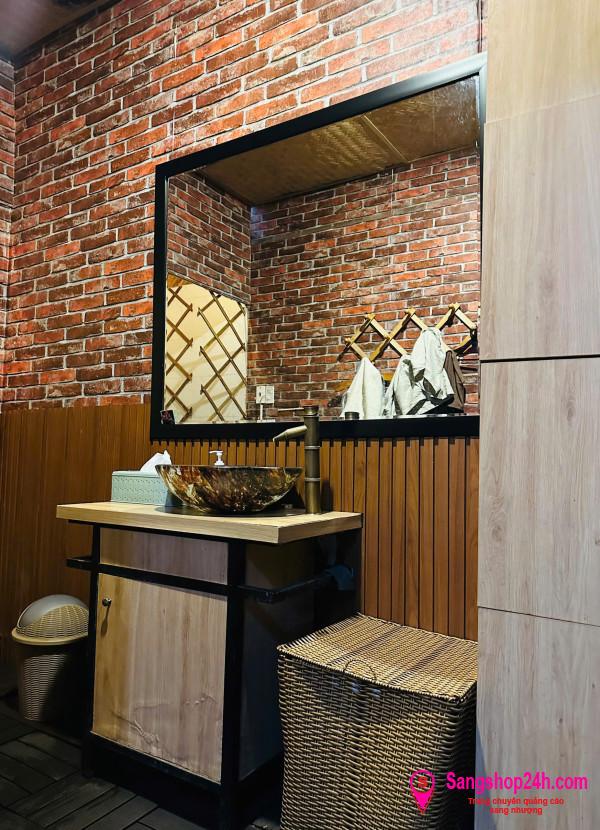 Sang nhượng spa