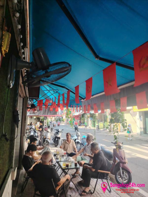 Sang quán cafe