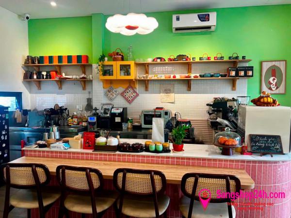 Sang quán cafe