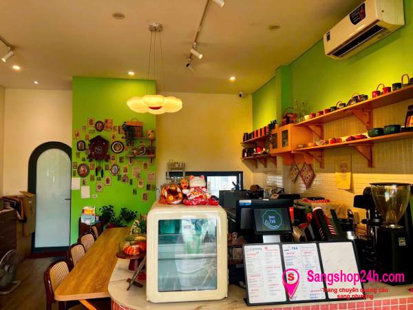 Sang quán cafe