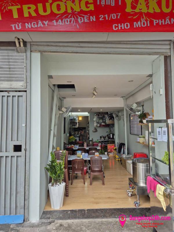 Sang quán cơm