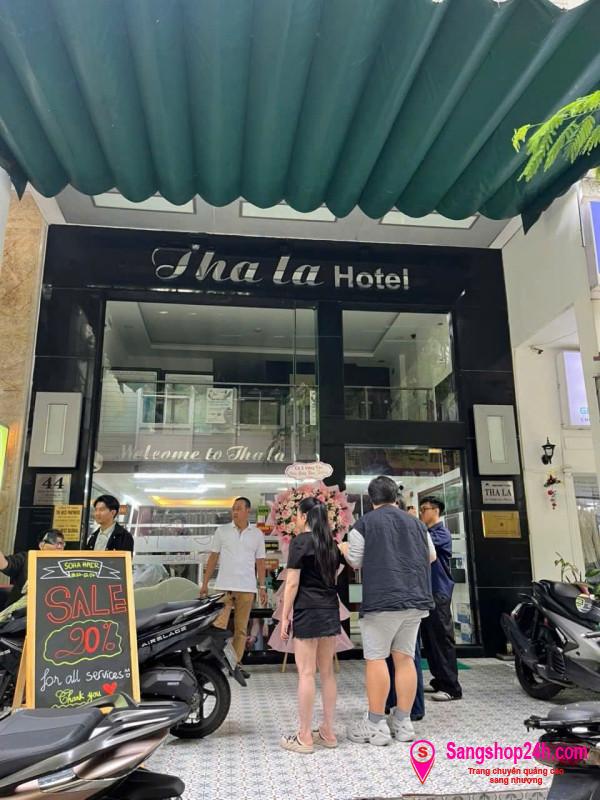 Sang Salon Tóc Đang Hoạt Động Tại Phú Mỹ Hưng Q7 – Có Khách Sẵn – Giá 110 Triệu