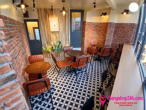 Sang quán cafe